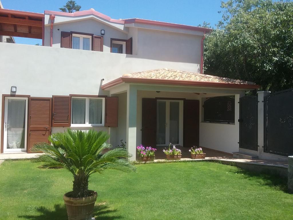 Isola Antica Hotel Sant'Antioco Exterior photo